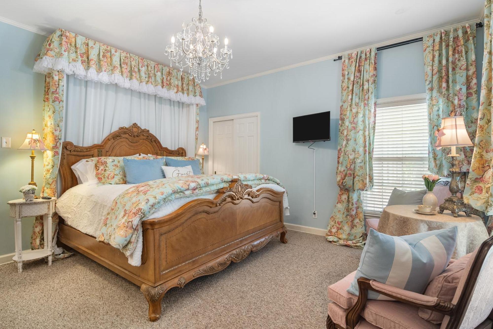 Beland Mansion-Treasured Mist Suite! Fort Smith Exterior photo
