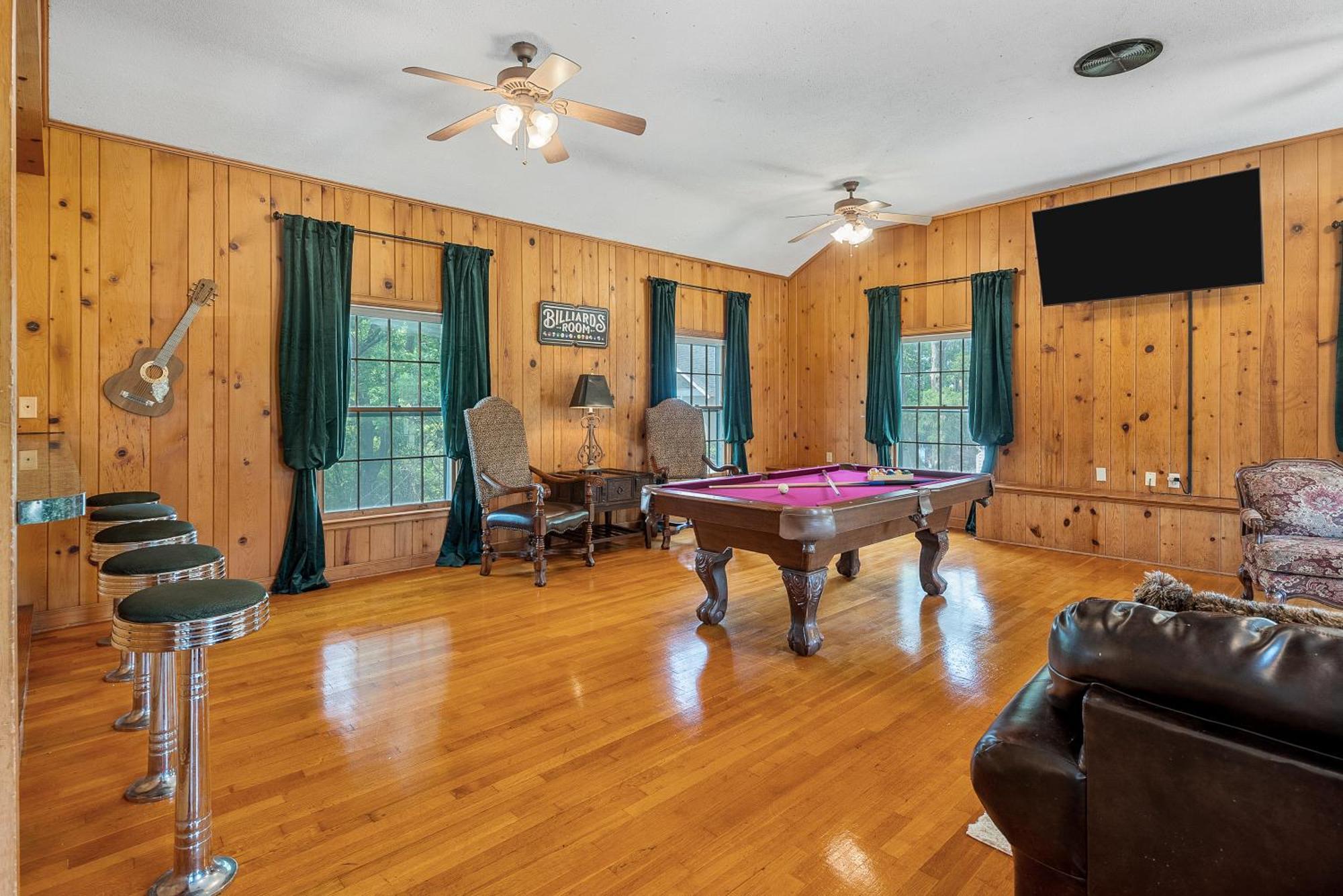 Beland Mansion-Treasured Mist Suite! Fort Smith Exterior photo